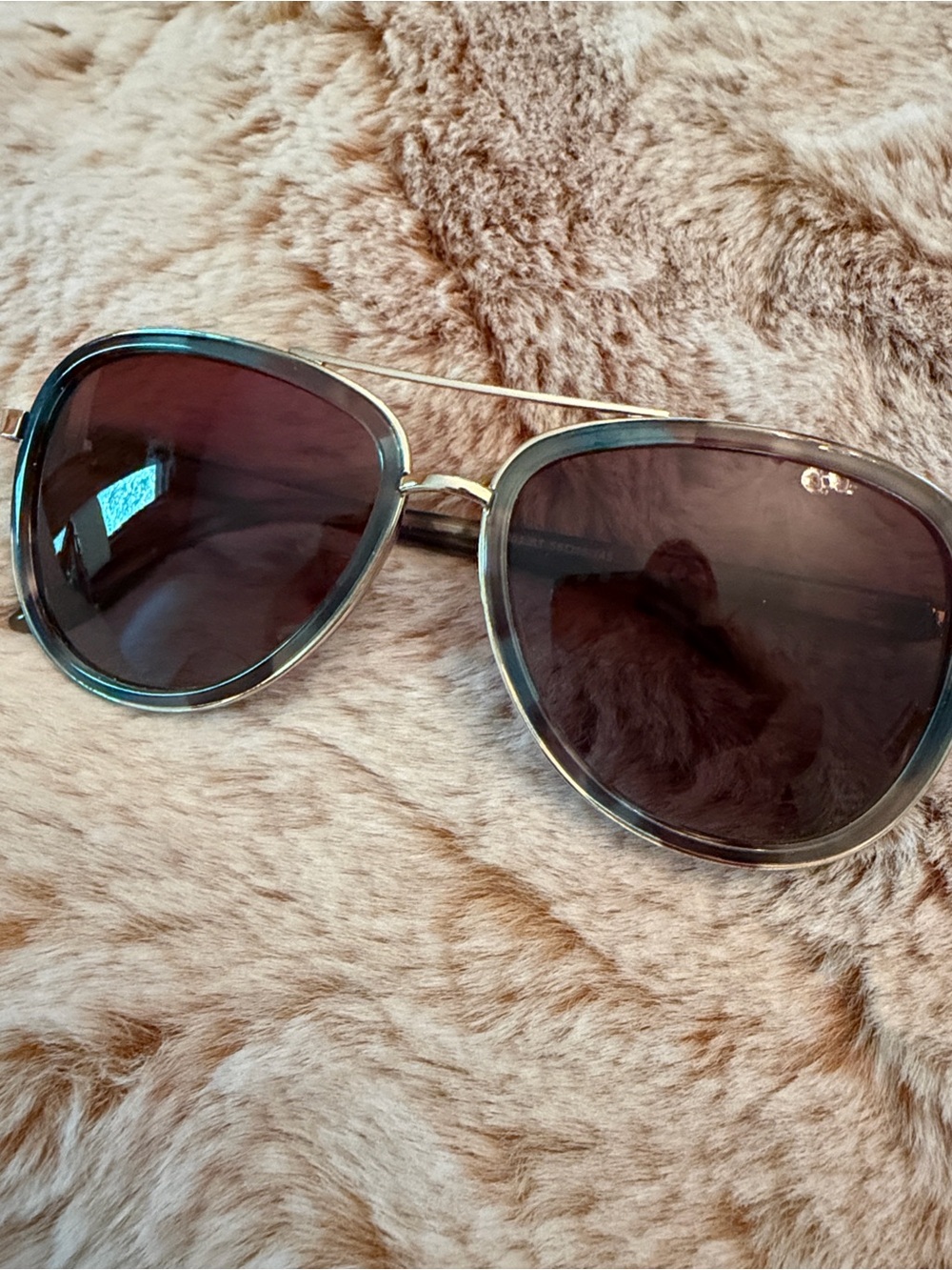 Aviator Style Brown Gradient Sunglasses
